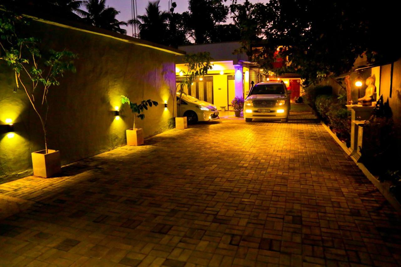 Seven Rich Villa Anuradhapura Exterior foto